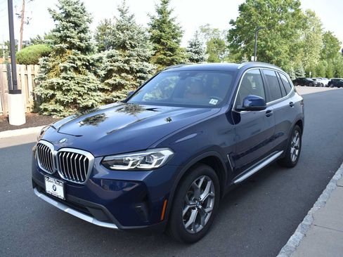 Used 2023 BMW X3 xDrive30i w/ Premium Package AWD/4WD image 3