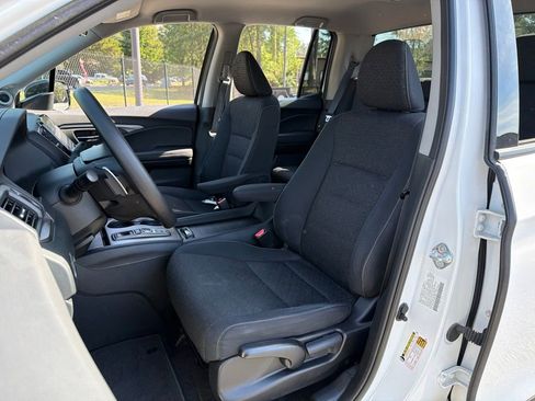 Certified 2023 Honda Ridgeline Sport image 19
