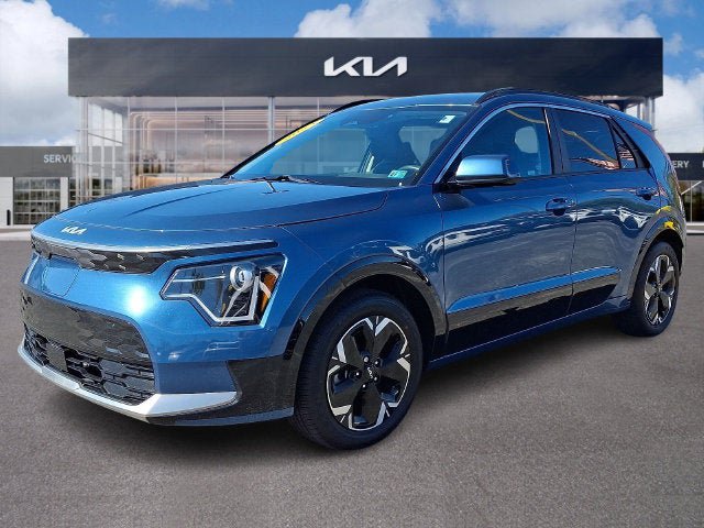 Certified 2023 Kia Niro Wind FWD image 3
