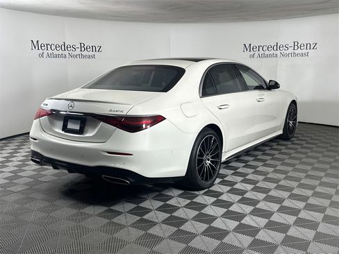 Certified 2022 Mercedes-Benz S 580 4MATIC Sedan image 7