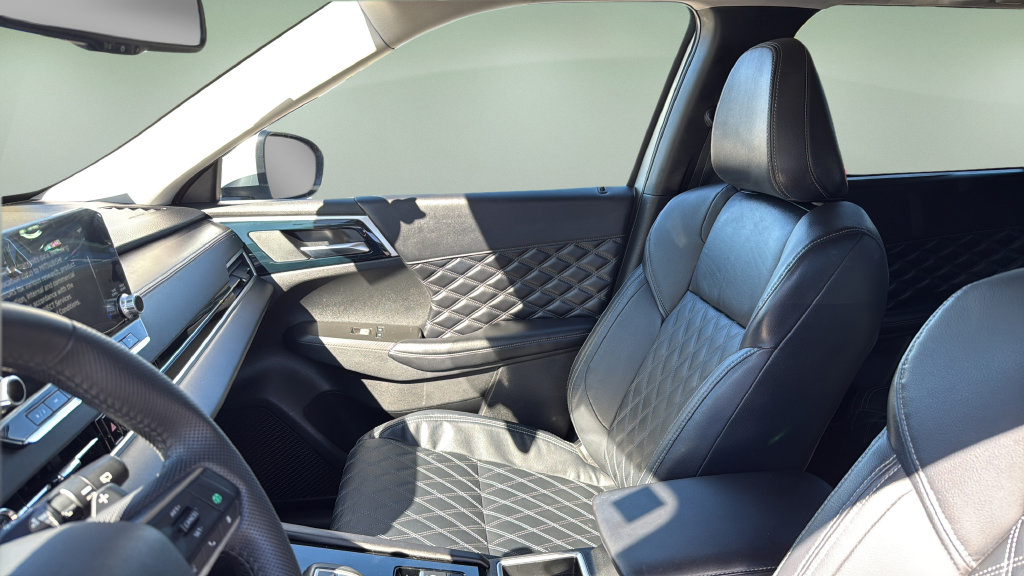 Used 2022 Mitsubishi Outlander SEL AWD/4WD image 13