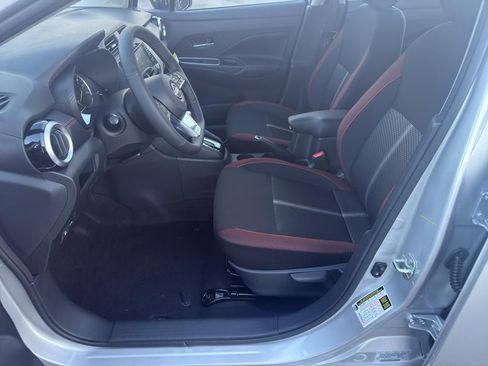 New 2025 Nissan Versa SR image 16