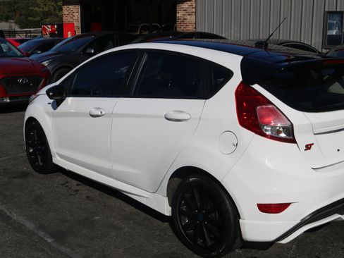 Used 2019 Ford Fiesta ST-Line image 6
