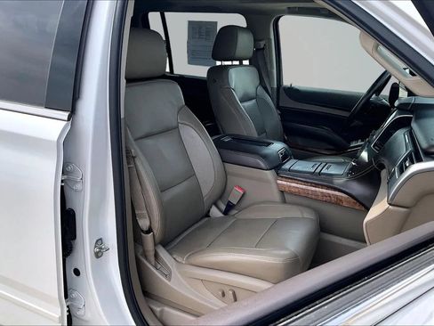 Used 2016 Chevrolet Suburban LTZ AWD/4WD image 33