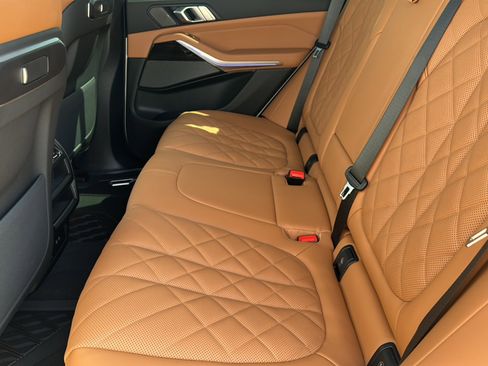 Used 2026 BMW X5 sDrive40i w/ Premium Package image 18