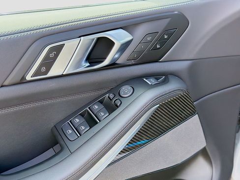 New 2026 BMW X5 M60i image 22