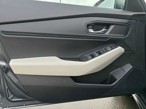 Certified 2024 Honda Accord EX image 22