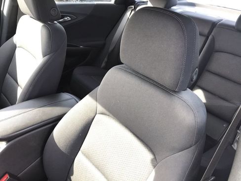 Used 2024 Chevrolet Malibu LT FWD image 11