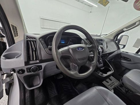 Used 2017 Ford Transit 250 138 RWD image 10