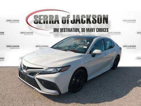 Used 2024 Toyota Camry XSE w/ Cold Weather Package AWD/4WD image 5