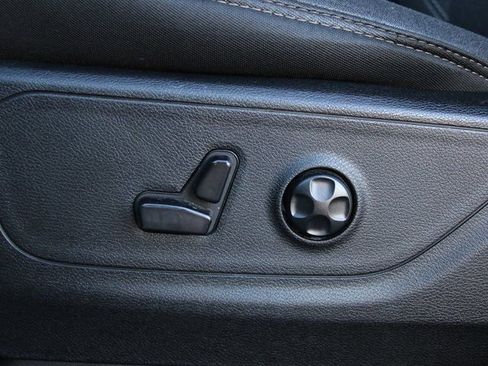 Used 2020 RAM 1500 Big Horn image 23