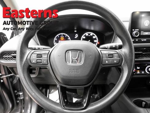 Used 2023 Honda HR-V LX image 10