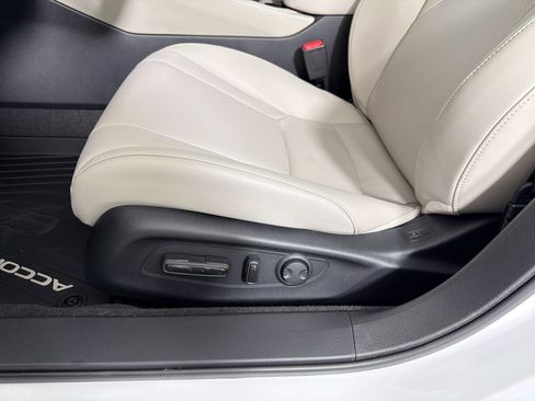 New 2026 Honda Accord EX-L image 11