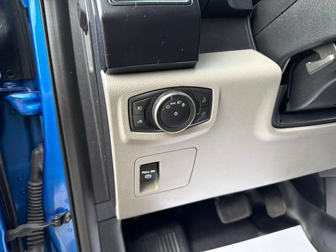 Used 2016 Ford F150 XL w/ Equipment Group 101A Mid AWD/4WD image 25