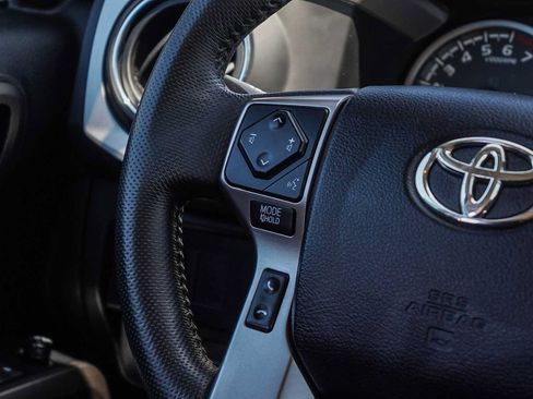 Certified 2021 Toyota Tacoma SR5 w/ Trail Edition AWD/4WD image 18