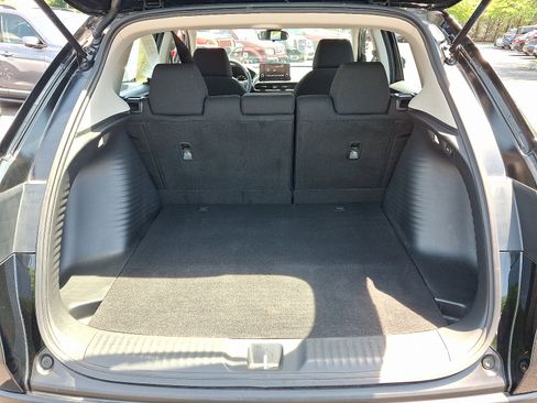 Used 2025 Honda HR-V LX image 29