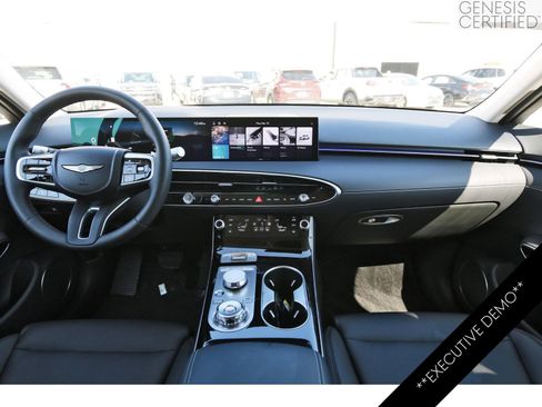Used 2026 Genesis GV70 2.5T image 12