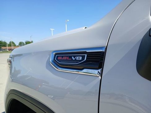 Used 2021 GMC Sierra 1500 Denali w/ Denali Premium Package AWD/4WD image 12