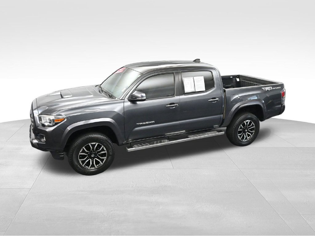 Used 2021 Toyota Tacoma TRD Sport w/ Technology Package RWD image 30