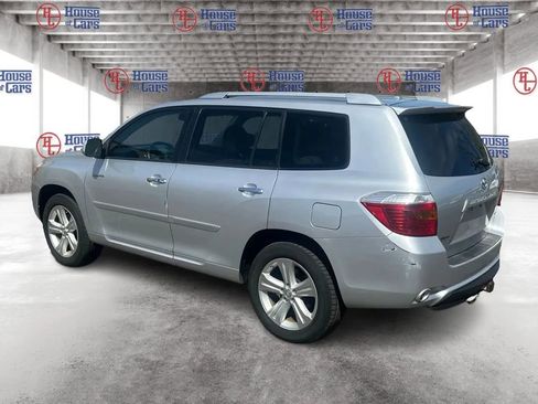 Used 2010 Toyota Highlander Limited AWD/4WD image 7