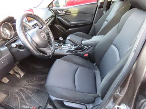 Used 2015 MAZDA MAZDA3 i Sport image 32