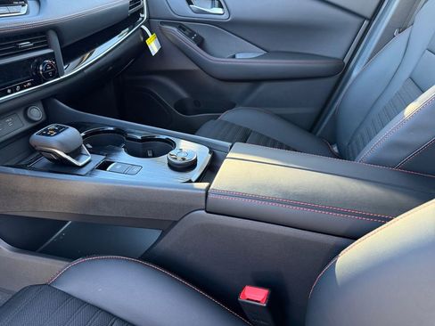 New 2026 Nissan Rogue SV image 19