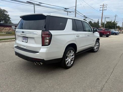 Used 2023 Chevrolet Tahoe High Country w/ Premium Package image 3