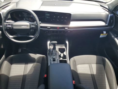 New 2026 Kia Sorento LX image 24