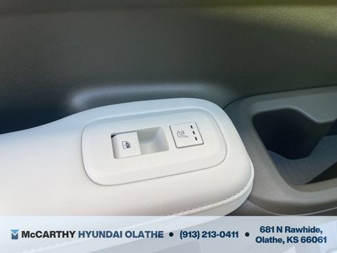 Used 2025 Hyundai Santa Fe Calligraphy AWD/4WD image 23