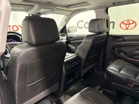 Used 2020 GMC Yukon XL SLT AWD/4WD image 22