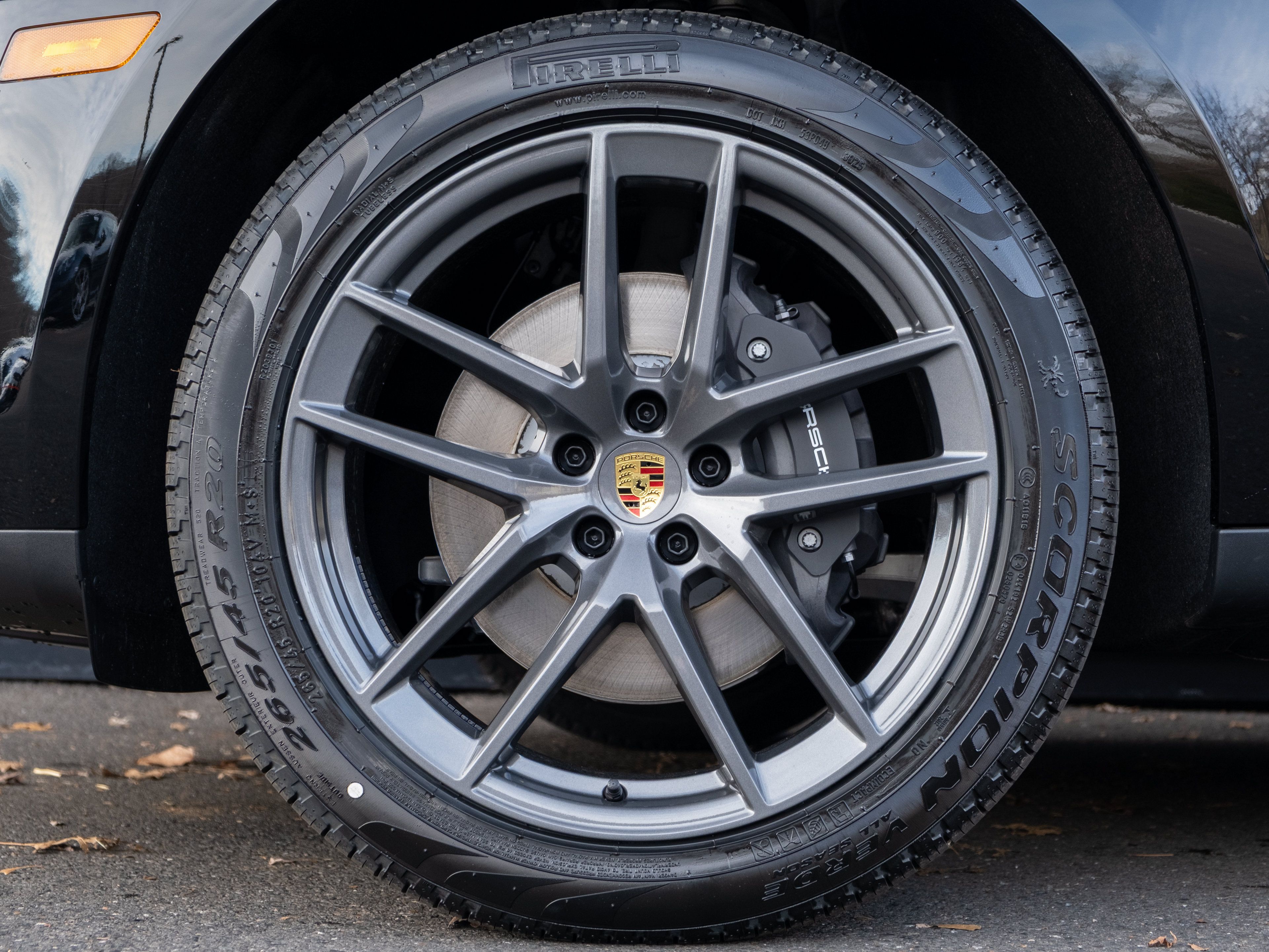 Certified 2026 Porsche Macan Turbo AWD/4WD image 12