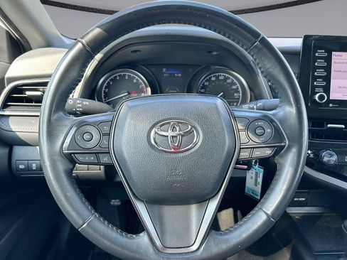 Used 2024 Toyota Camry SE FWD image 15