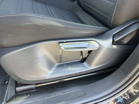 Used 2024 Volkswagen Tiguan S image 29