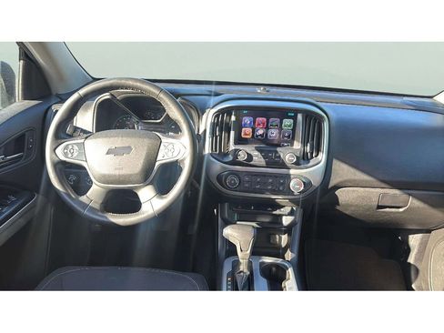 Used 2017 Chevrolet Colorado LT w/ LT Convenience Package AWD/4WD image 13