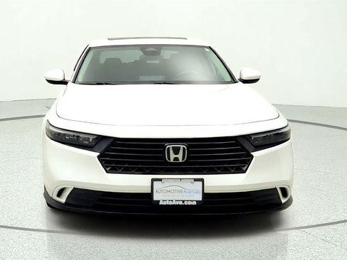 Used 2024 Honda Accord EX image 2
