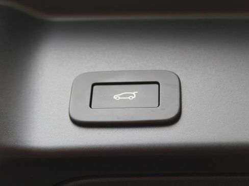 Used 2024 Land Rover Range Rover Evoque S image 26