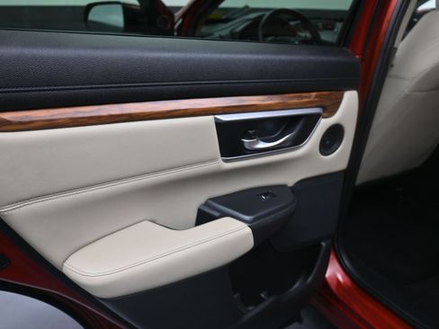 Used 2017 Honda CR-V Touring image 21