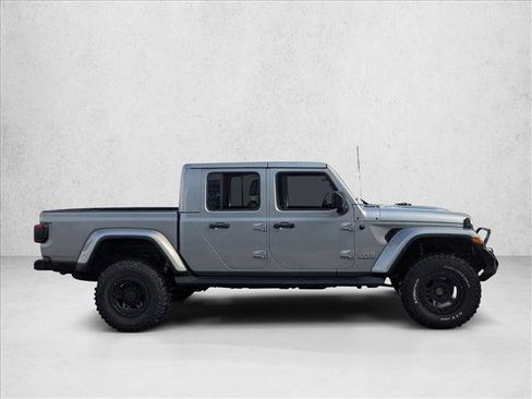 Used 2021 Jeep Gladiator Overland w/ Popular Equipment Package image 4