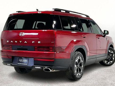 Used 2025 Hyundai Santa Fe SEL image 2