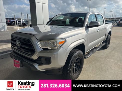 Used 2017 Toyota Tacoma SR w/ SR Convenience Package RWD image 4