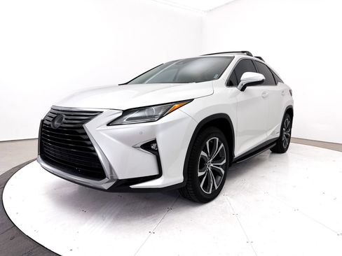 Used 2019 Lexus RX 450h AWD w/ Navigation Package image 14