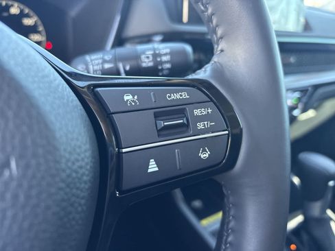 Used 2024 Honda CR-V EX-L image 32