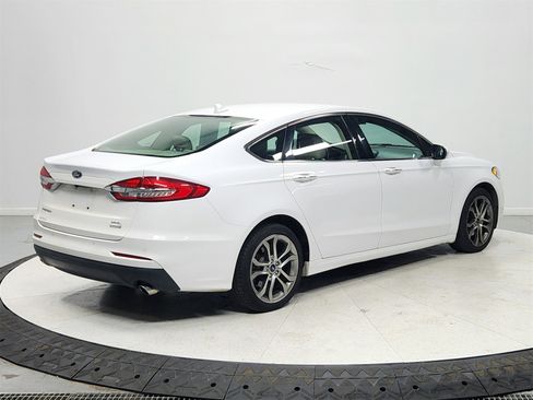Used 2019 Ford Fusion SEL image 7