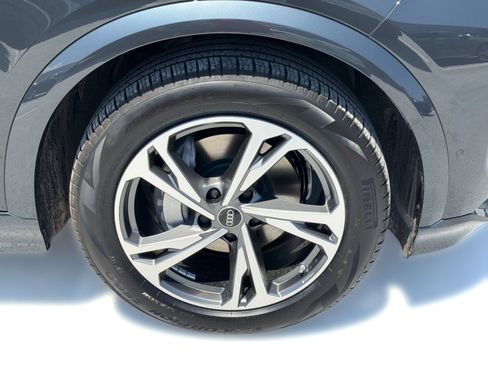 New 2027 Audi Q6 e-tron Prestige AWD/4WD image 13