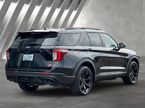 Certified 2024 Ford Explorer ST w/ Equipment Group 401A AWD/4WD image 3