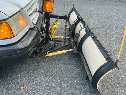 Used 2001 Ford Ranger 4x4 Regular Cab image 3