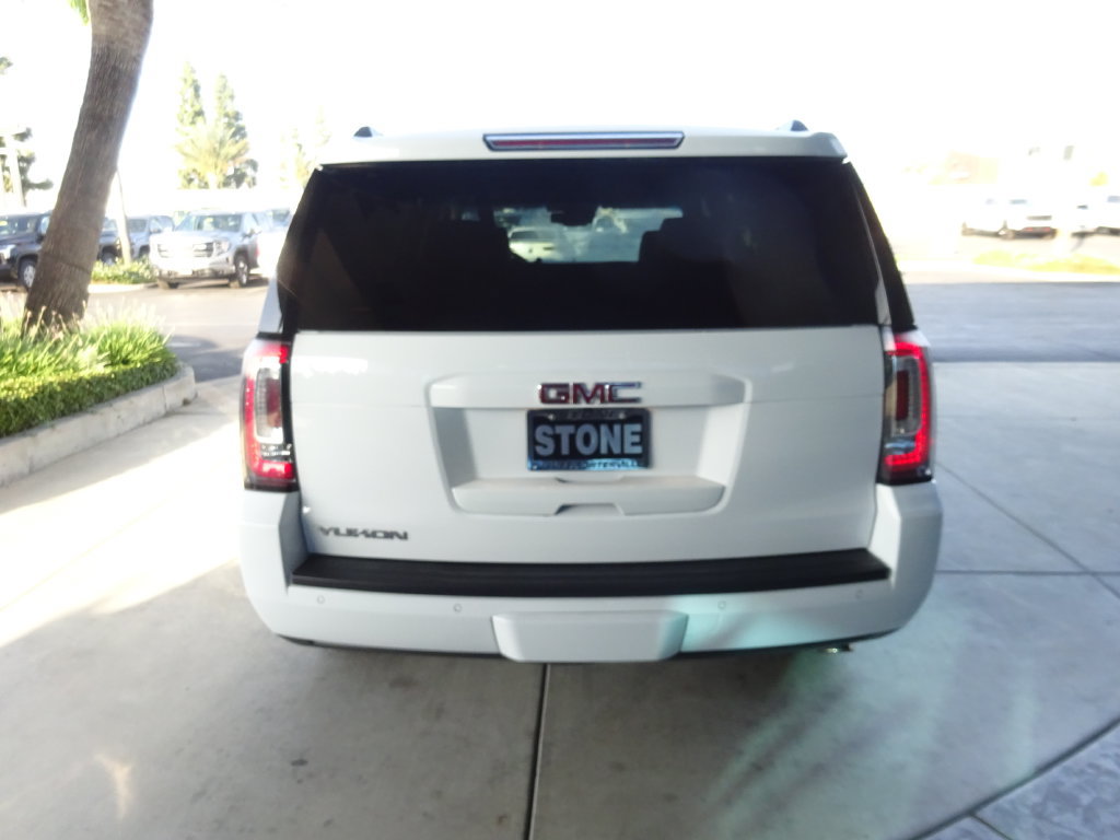 Certified 2018 GMC Yukon SLT w/ Premium Edition RWD image 7