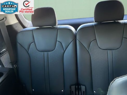 Used 2022 Kia Sorento S image 21