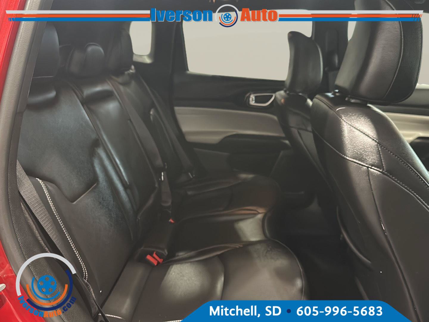 Used 2025 Jeep Compass Limited AWD/4WD image 28