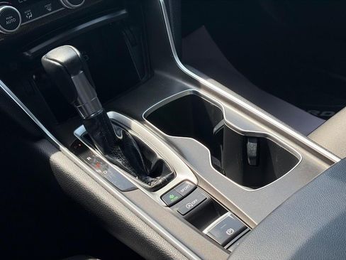 Used 2022 Honda Accord Sport image 15
